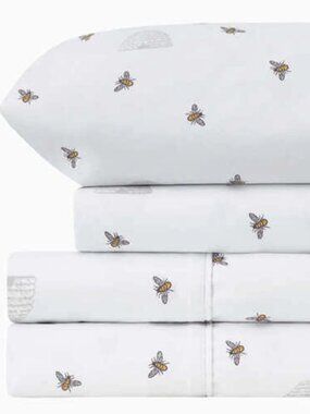 New NWT Charisma Sheet Set, Queen Honey Bee Hive Theme White Microfiber Brushed